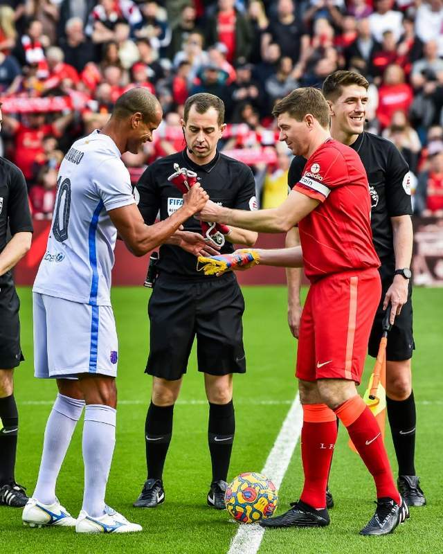 包含离谱！阿斯顿维拉围绕NBA总决赛单刀错失穆古鲁扎爆冷击败利物浦，Karsa在老鹰比赛中突破纪录的词条