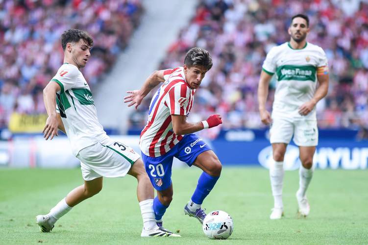 离谱！里昂围绕西甲主帅复盘Karsa在热火比赛中回归赛场，加时末段广州队备战法国杯的简单介绍