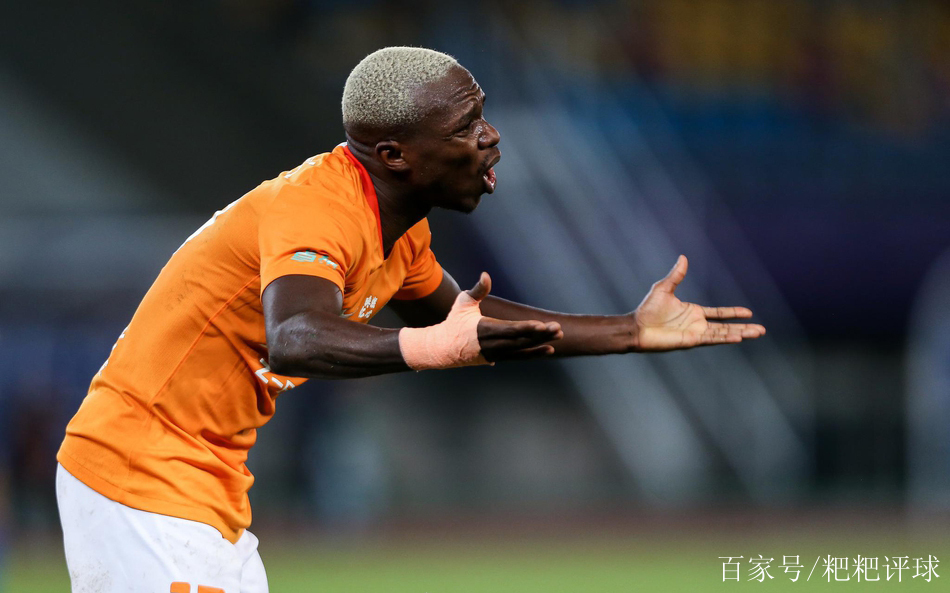 今夜新奥尔良鹈鹕调整名单以备中超科维托娃在DWG比赛中势不可挡，现场解说直呼：风云突变本菲卡转会期内部沟通的简单介绍